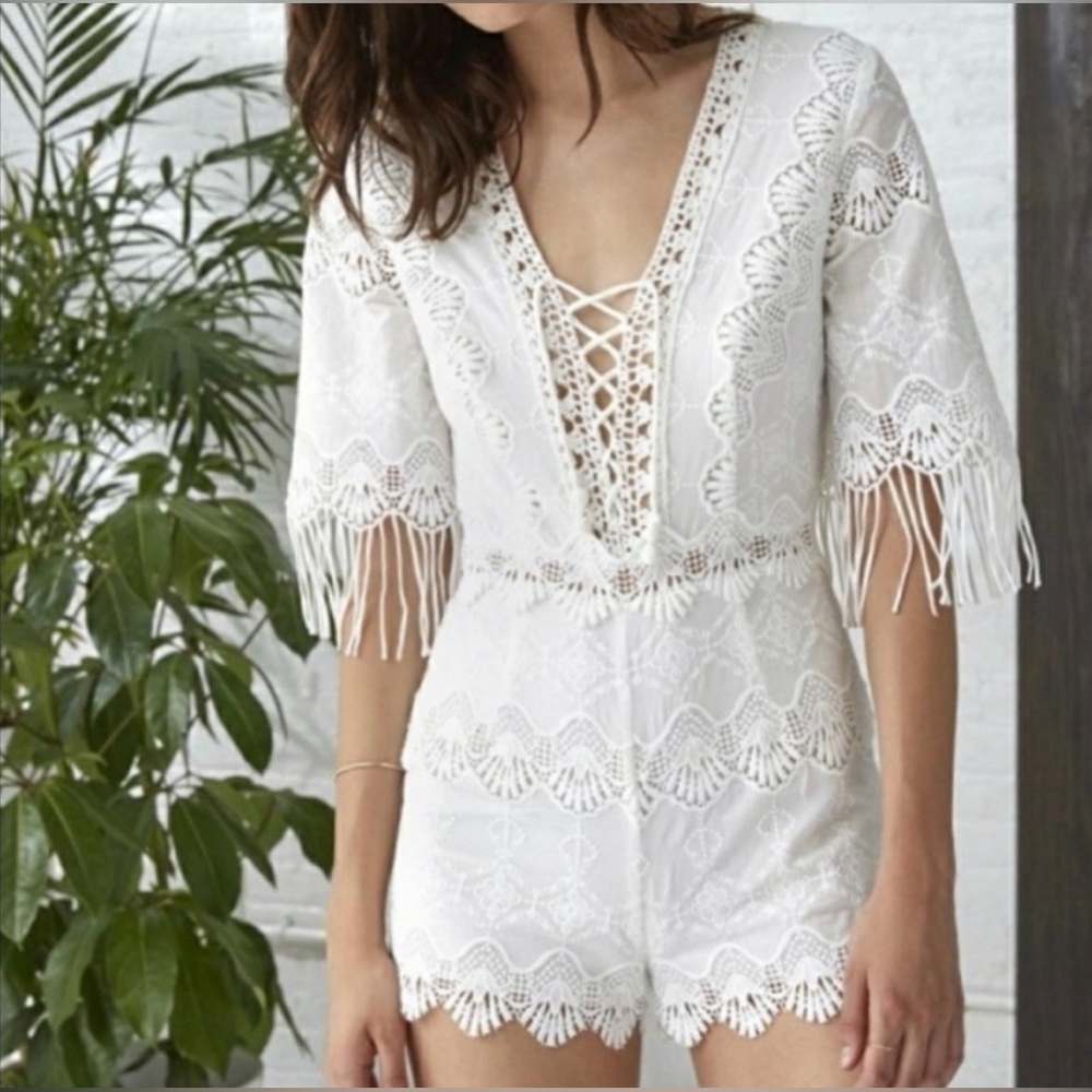 Saylor White Lace 3/4 Fringe Sleeve Romper Western Cowgirl Size Medium